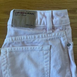 LONDONJEAN light pink low-waisted jeans. Size 6!